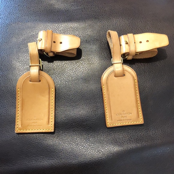 LOUIS VUITTON 2 LV Luggage Tags & 2 LV Poignets - Two Pairs PER ORDER - Picture 4 of 16